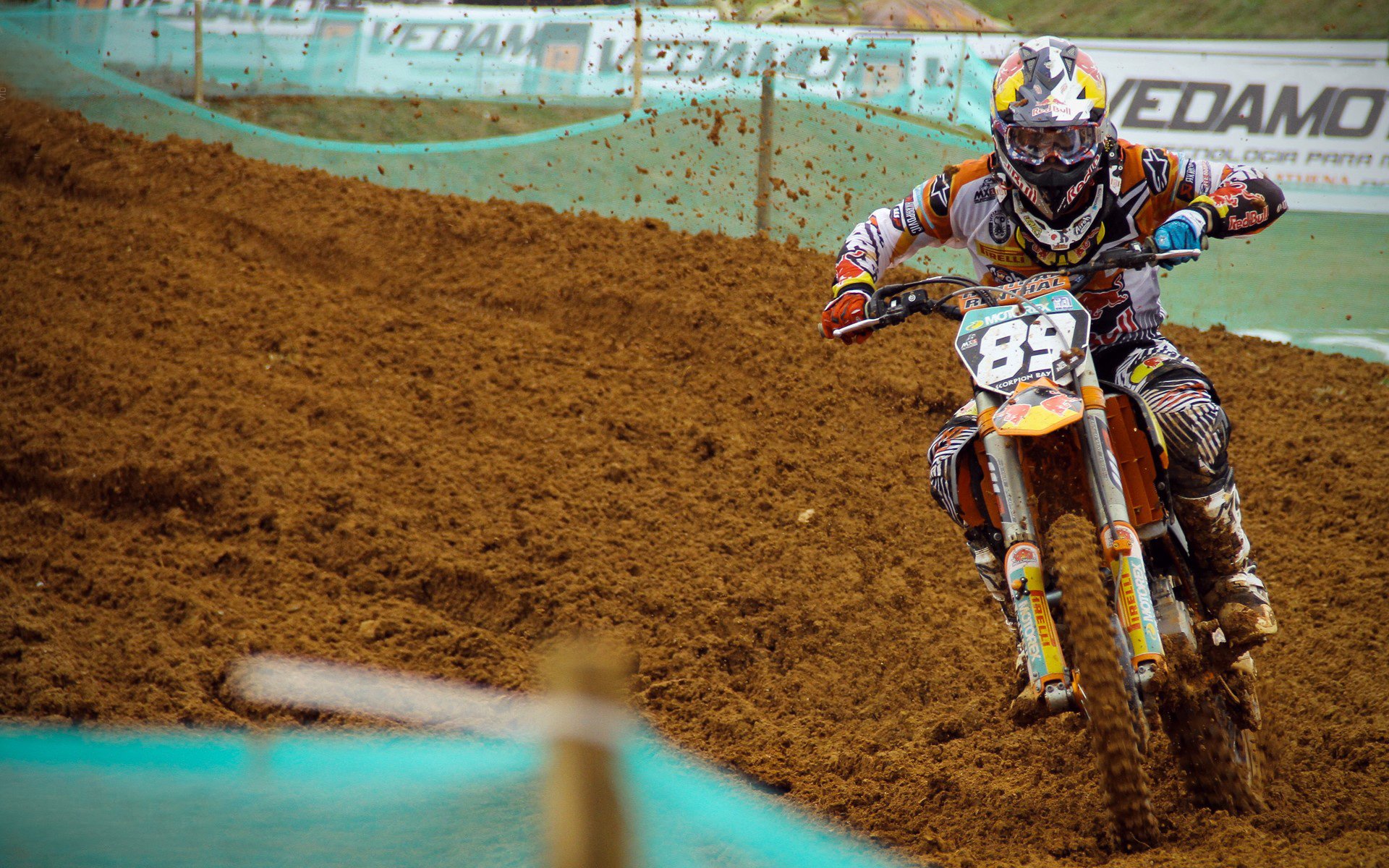 双重逆转，韩国羽球绝杀背后的李梓嘉，从争议阴影到高光英雄